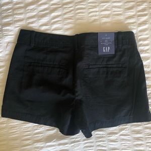 Gap Black City Short